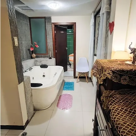 Turi Suite Con Jacuzzi, Centro De La Ciudad Banos  Exterior photo