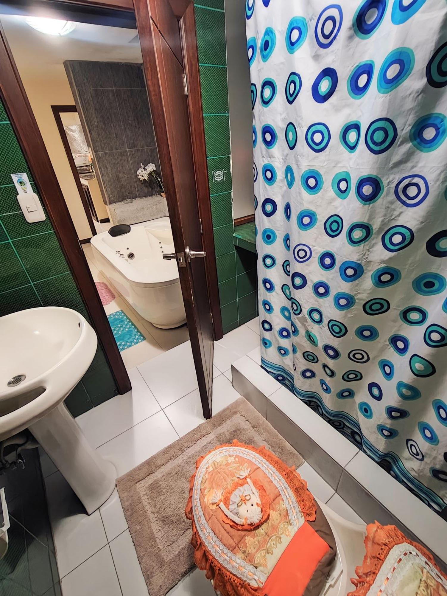 Turi Con Jacuzzi, Centro De La Ciudad * Baños
